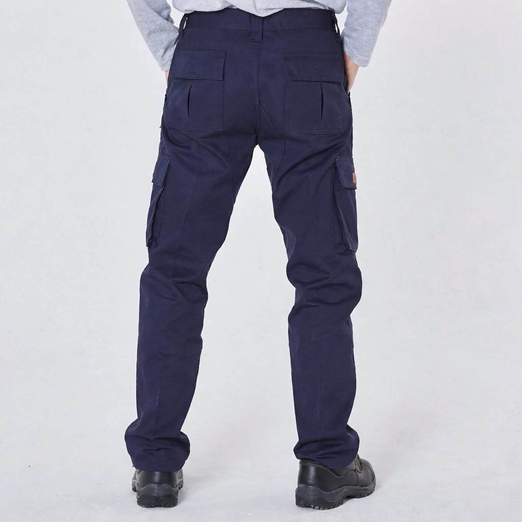 3x1 Pantalones pampero + Botas de Seguridad ¡De Regalo!